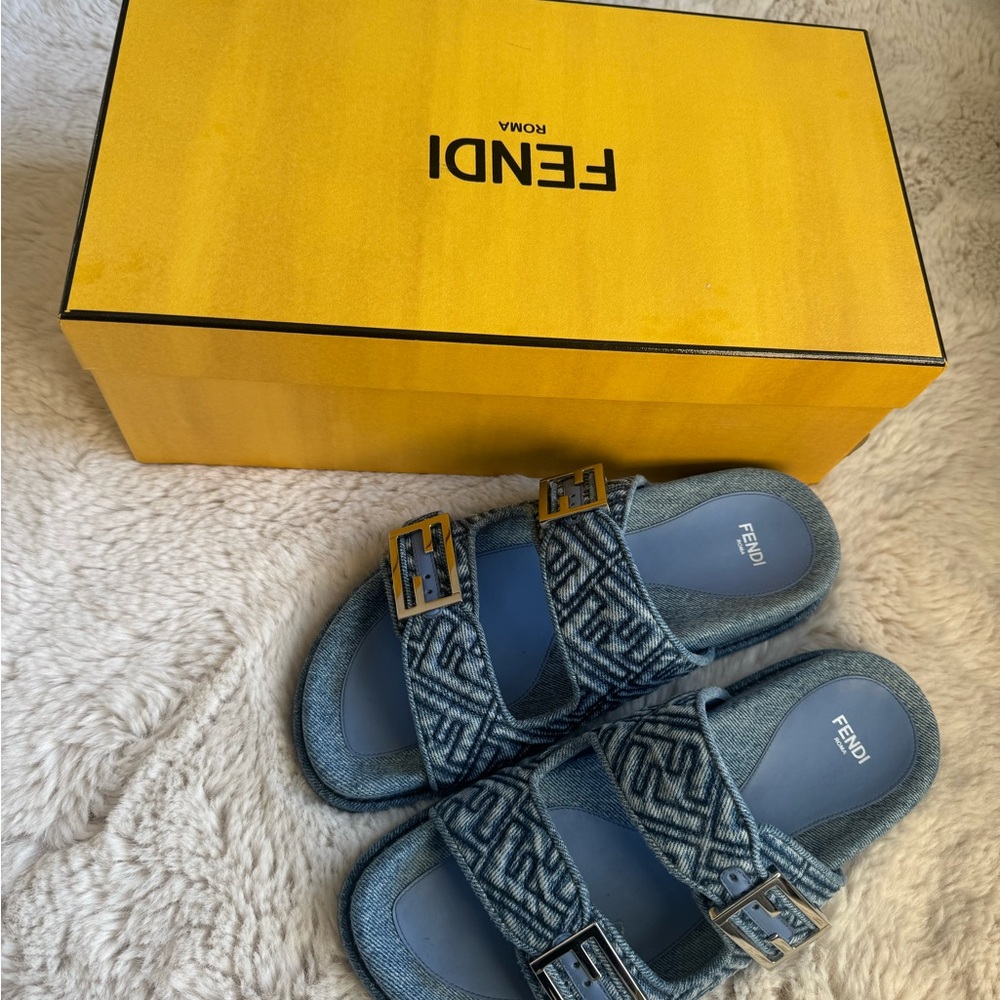 Fendi women’s Denim Blue Sandals - Picture 9 of 12